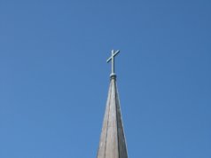 ECU's public cross