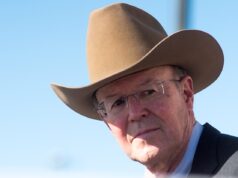 ‘Champion of the ratepayer’: Bob Anthony reformed OCC, worked undercover for FBI Corporation Commissioner Bob Anthony retires